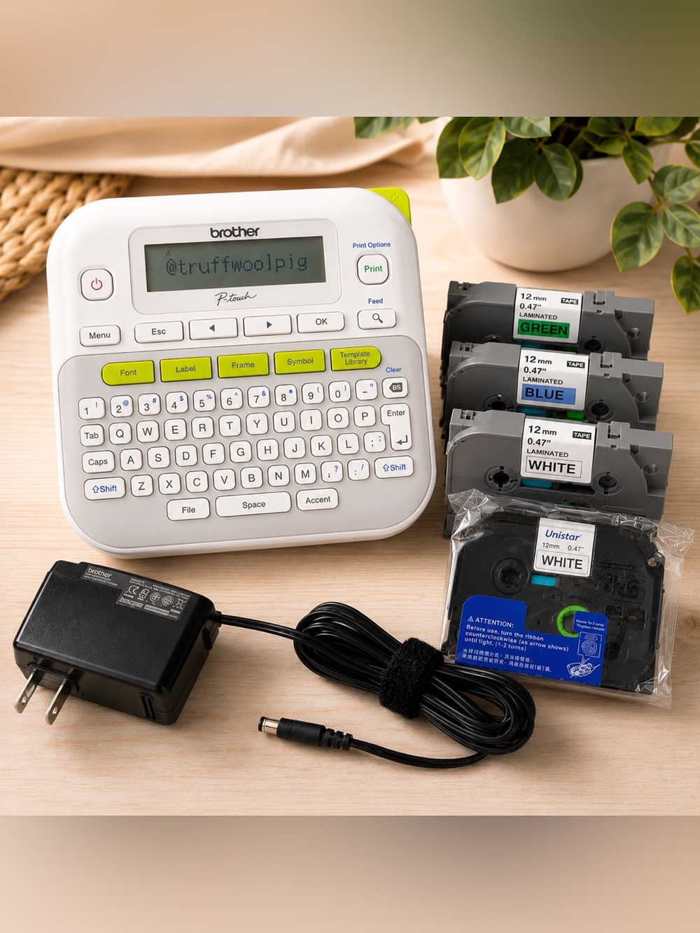 Brother Label Printer Pt-d210 4 Refils Wall Charger